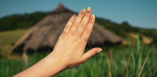 HOW TO GET RID OF DARK KNUCKLES | Beauty Tips By Nim | Nimisha Goyal | HashBUGS