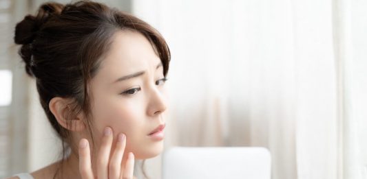 How To Get Rid of Pimple Marks At Home - Natural Remedies - Beauty Tips By Nim - Nimisha Goyal - HashBUGS - BTN - beautytipsbynim.com