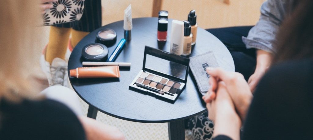 Makeup Tips for Acne-Prone Skin - Acne Care - Beauty Tips By Nim - Nimisha Goyal - HashBUGS - BTN - beautytipsbynim.com