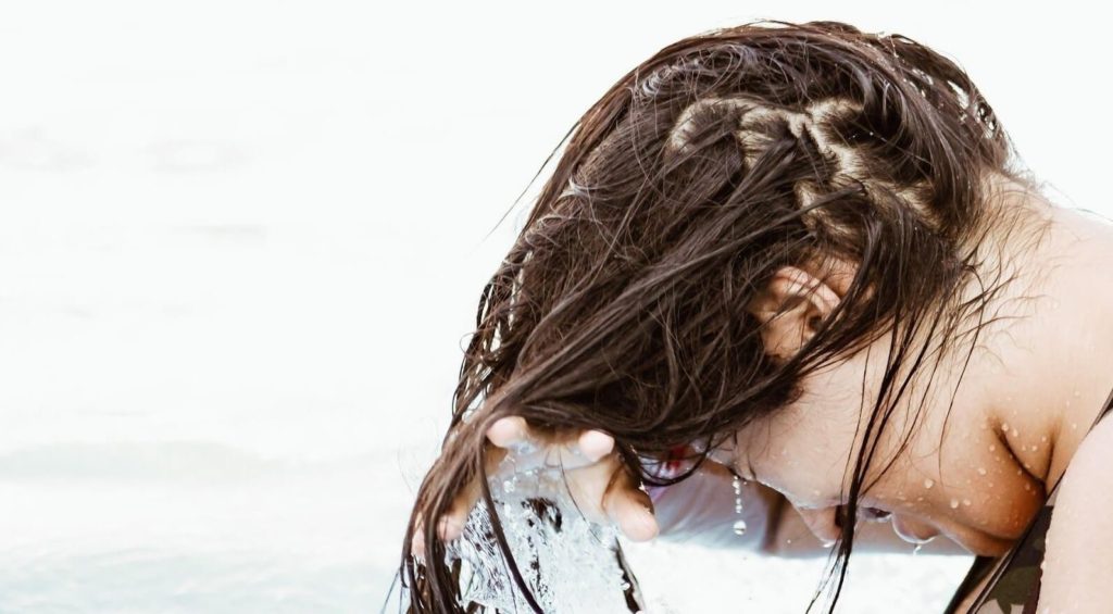 How to Hide Bald Spots And Make Hair Look Voluminous - Use A Volumizing Shampoo - Beauty Tips By Nim - Nimisha Goyal - HashBUGS - BTN - Nimify Beauty - beautytipsbynim.com