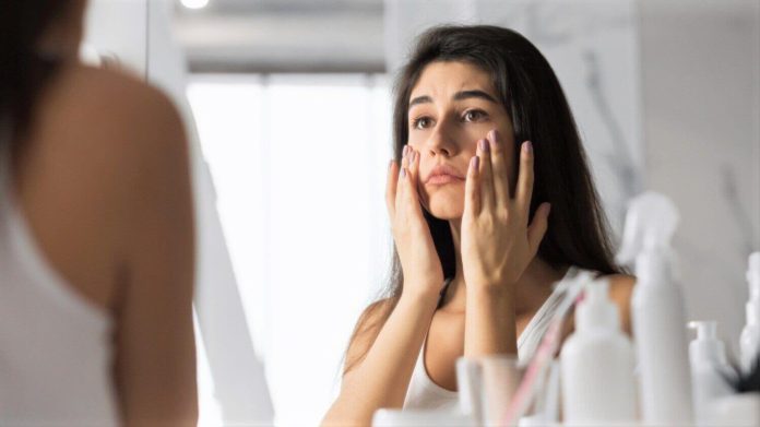 10 Common Skincare Mistakes You Are Making and How To Avoid Them - Beauty Tips By Nim - Nimisha Goyal - HashBUGS - BTN - Nimify Beauty - beautytipsbynim.com