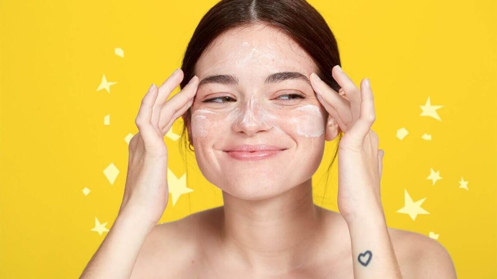 Exfoliants - Ultimate Winter Skincare Routine for Dry Skin - Beauty Tips By Nim - Nimisha Goyal - HashBUGS - BTN - Nimify Beauty - beautytipsbynim.com
